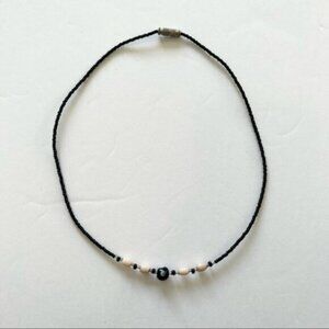 vintage‎ beaded necklace 16" black/cream beads beach style necklace